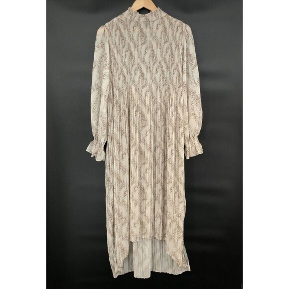 En Saison Women Pleated Sheer Maxi Dress M Beige Keyhole Back Slit Sleeve Hi-Low - Picture 1 of 9